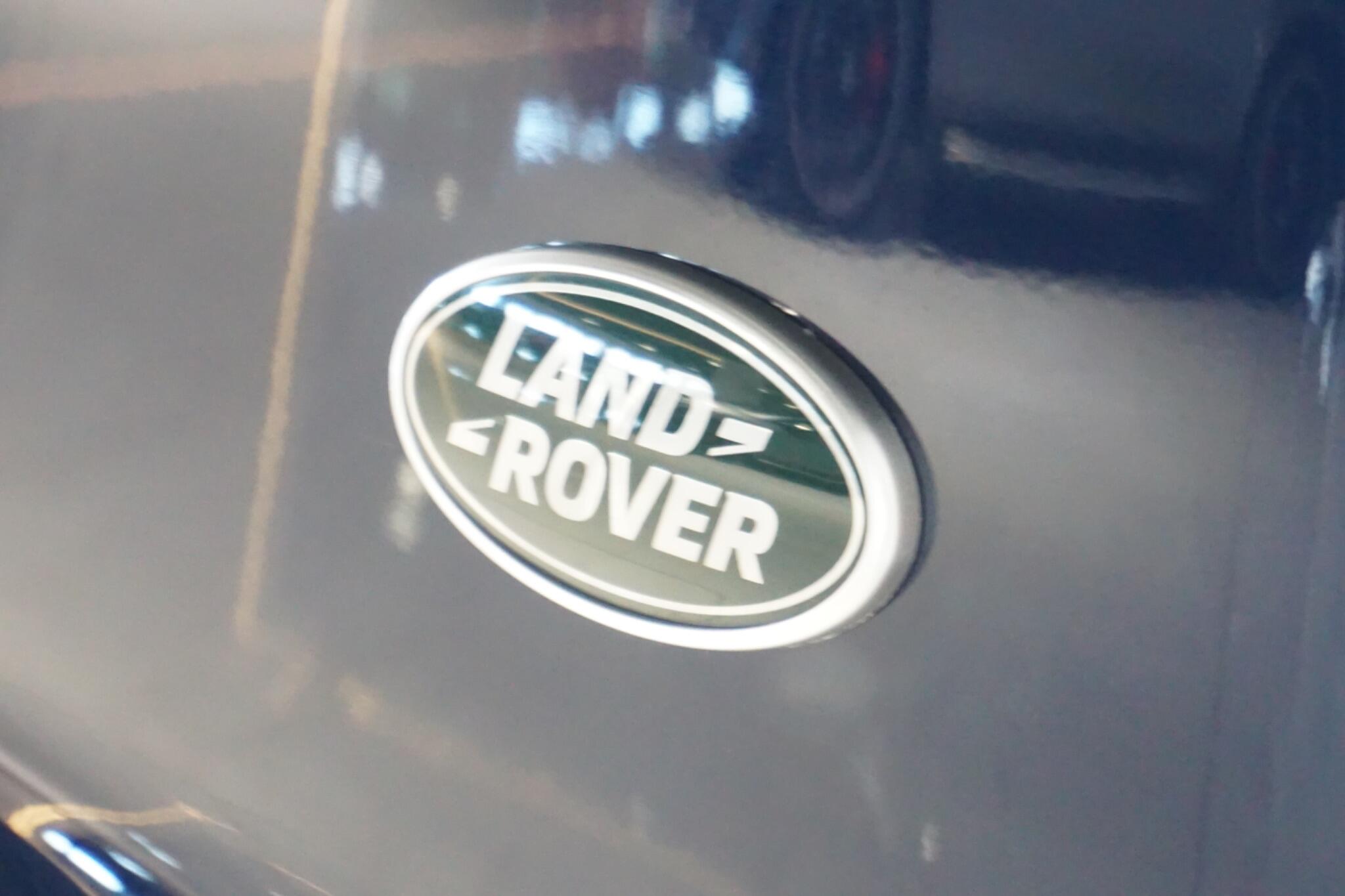 Land Rover Range Rover 3.0 D300 MHEV SE SUV 5dr Diesel Auto 4WD Euro 6 (s/s) (300 ps)